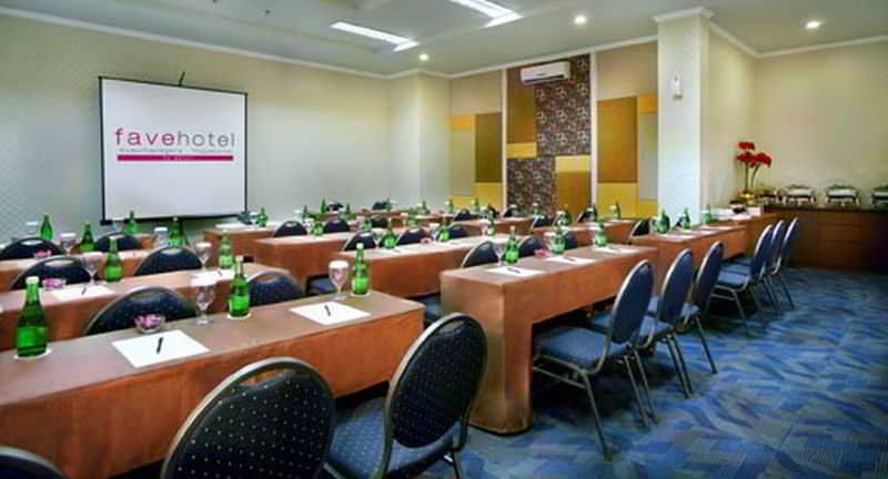 Favehotel Kusumanegara Yogyakarta Kültér fotó