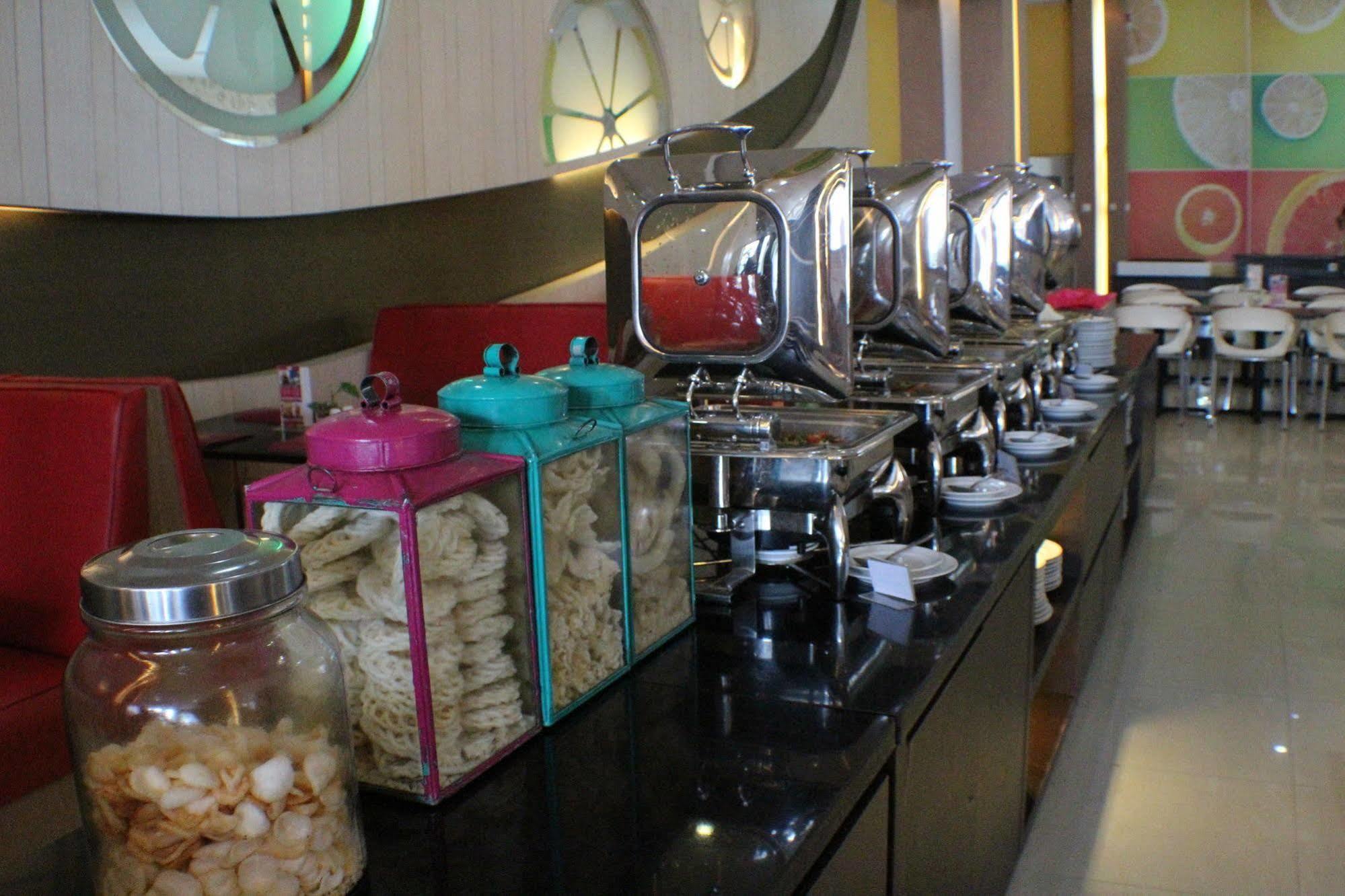 Favehotel Kusumanegara Yogyakarta Kültér fotó